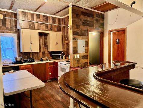 3736 E 71 Street E Cleveland OH 44105