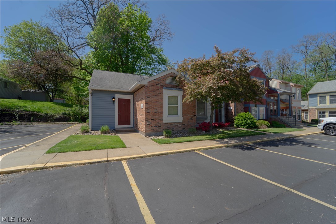 46 Munroe Falls Avenue Munroe Falls OH 44262