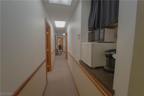 46 Munroe Falls Avenue Munroe Falls OH 44262