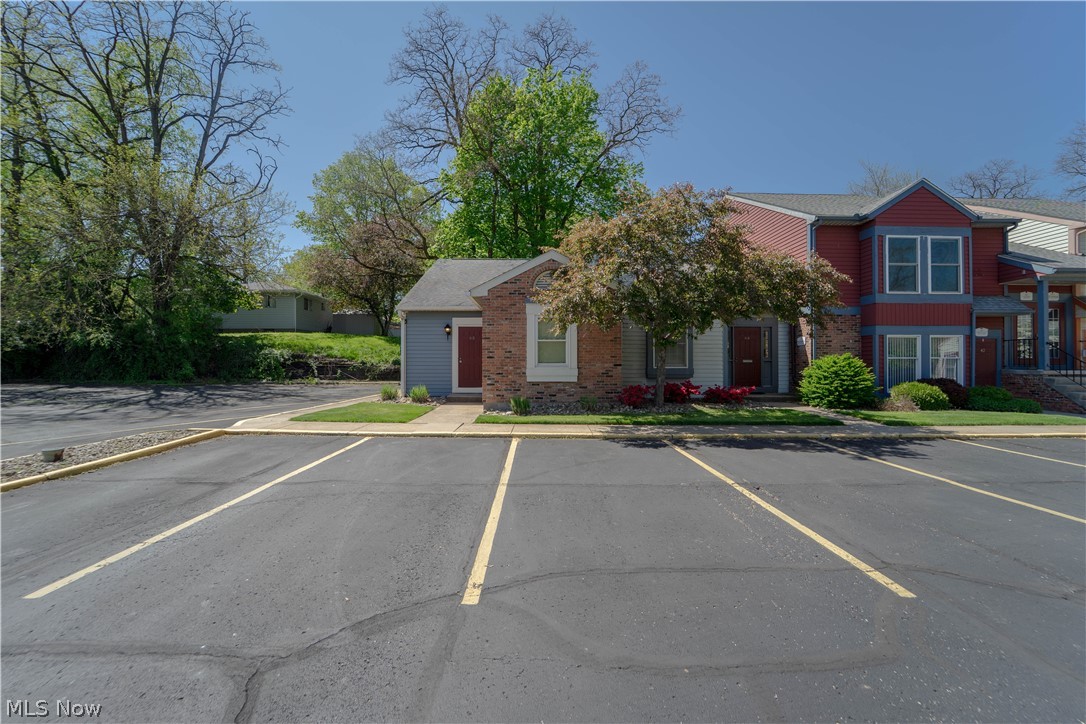 46 Munroe Falls Avenue Munroe Falls OH 44262
