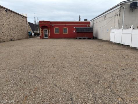 4933 Tuscarawas Street W Canton OH 44708