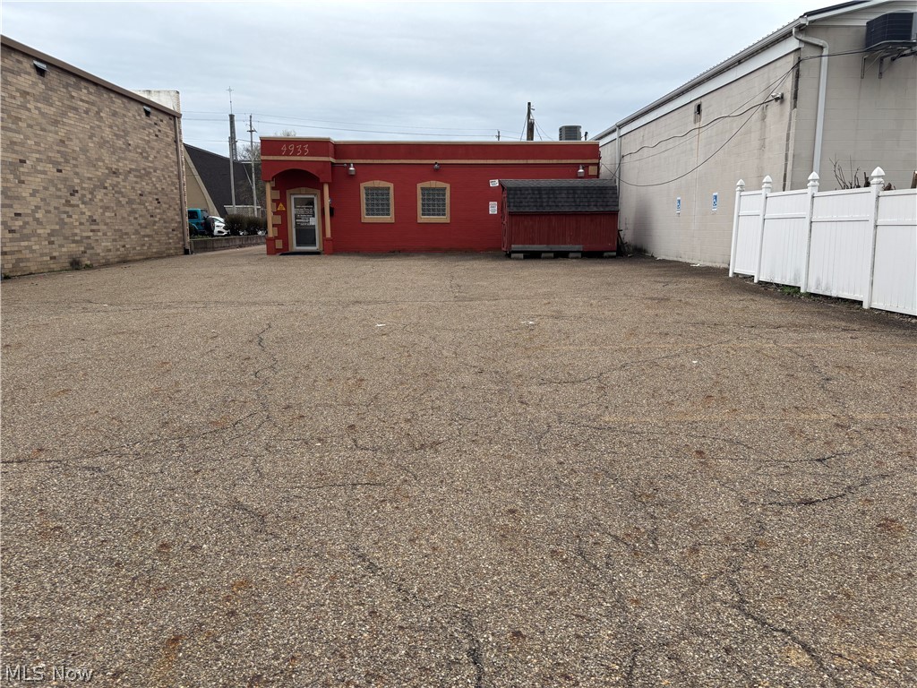 4933 Tuscarawas Street W Canton OH 44708