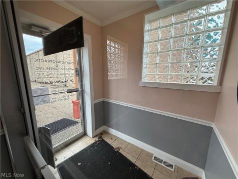 4933 Tuscarawas Street W Canton OH 44708