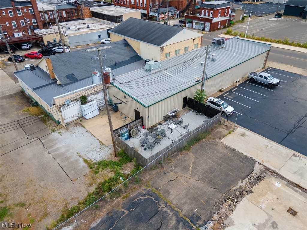 133 S 6th Street Coshocton OH 43812