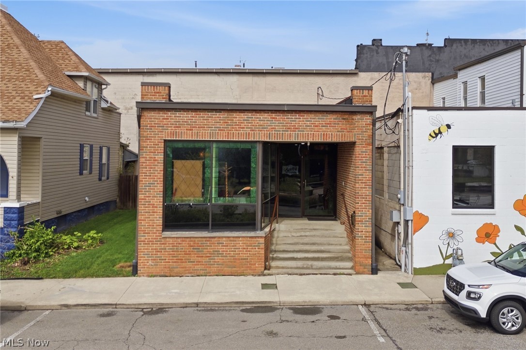 26 W Main Street Shelby OH 44875