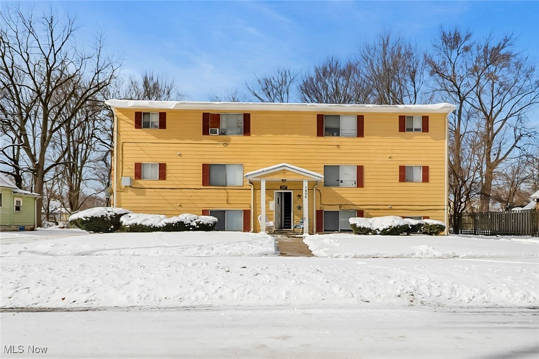 1906 Lexington Avenue Lorain OH 44052