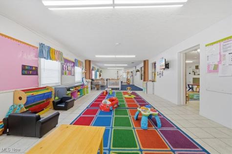 250 Winckles Street Elyria OH 44035