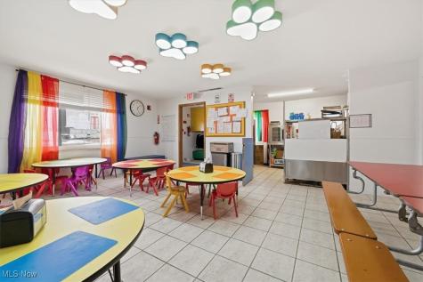 250 Winckles Street Elyria OH 44035