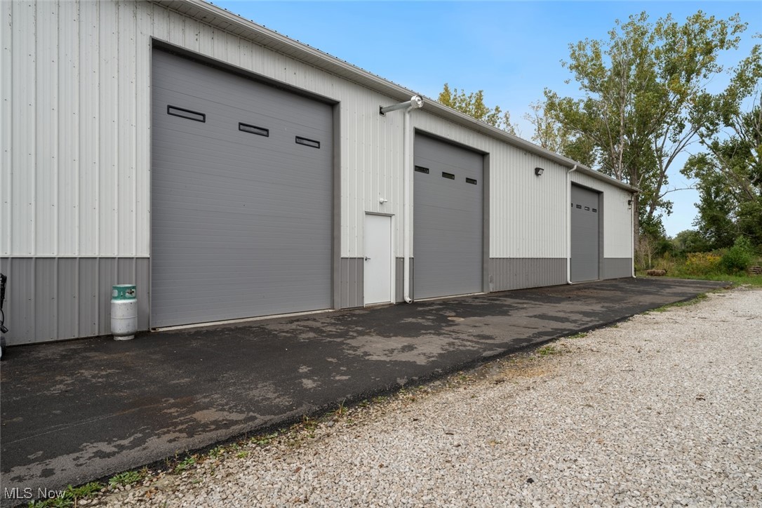 2667 E Harbor Road Port Clinton OH 43452
