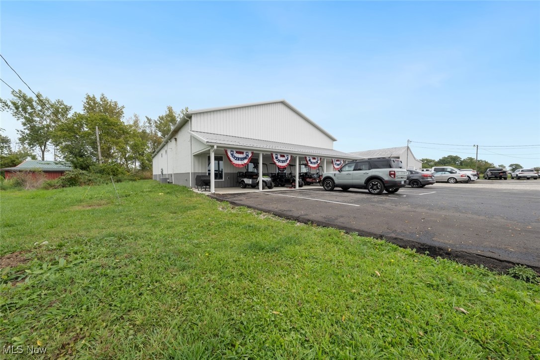 2667 E Harbor Road Port Clinton OH 43452