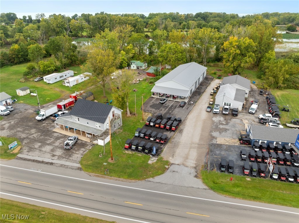 2667 E Harbor Road Port Clinton OH 43452