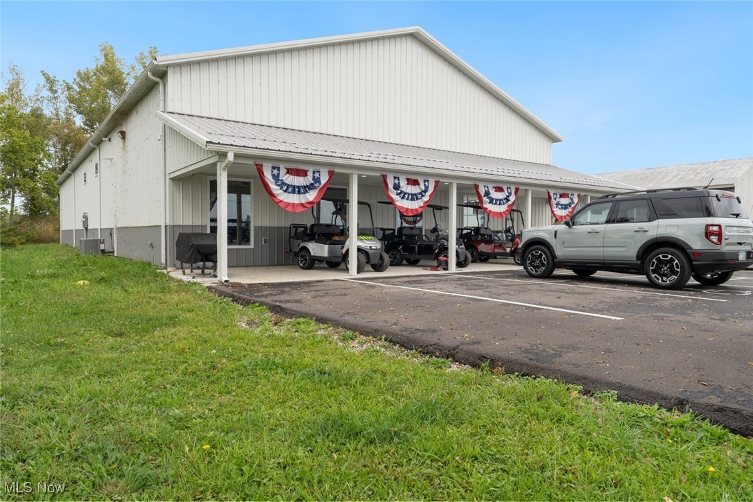 2667 E Harbor Road Port Clinton OH 43452