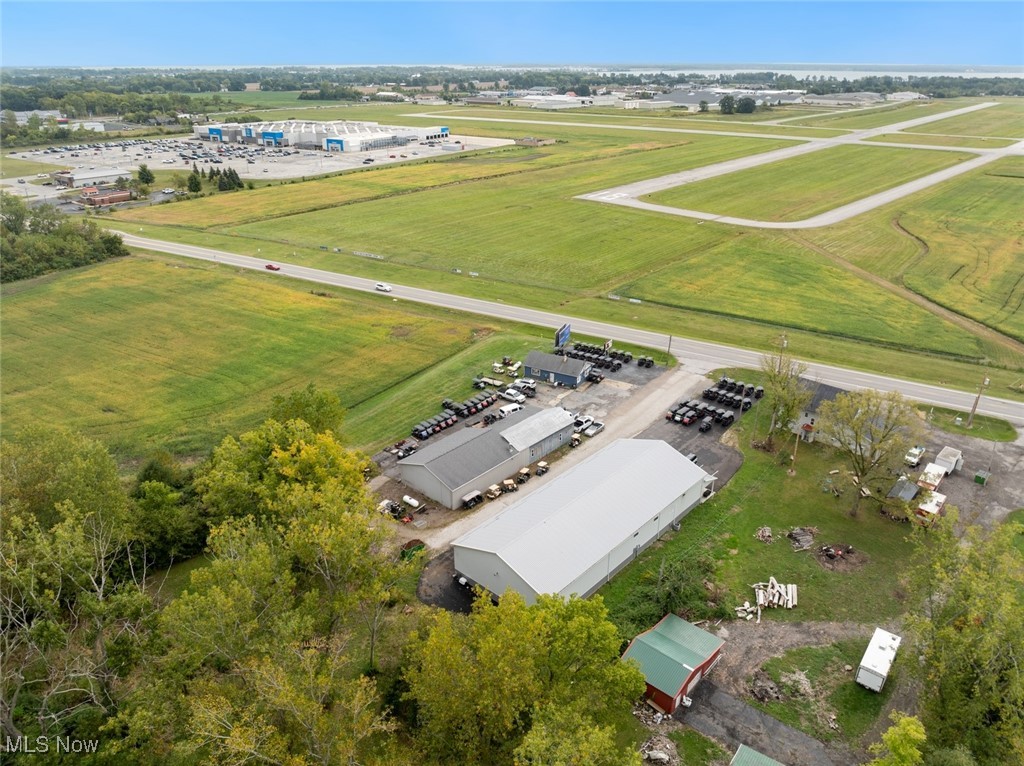 2667 E Harbor Road Port Clinton OH 43452