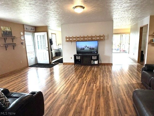 4756-4760 N Ridge Road E Geneva OH 44041