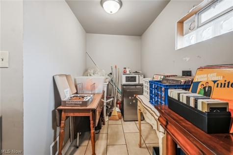 2840-2842 Mahoning Avenue Youngstown OH 44509