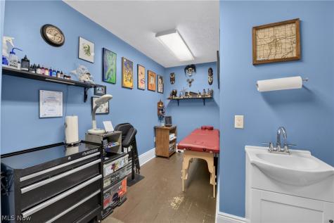 185 Main Street Wadsworth OH 44281