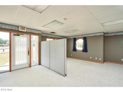 727 Graham Road Cuyahoga Falls OH 44221