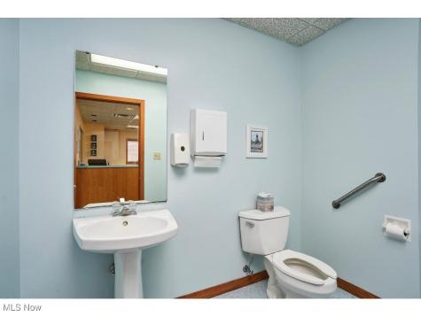 727 Graham Road Cuyahoga Falls OH 44221