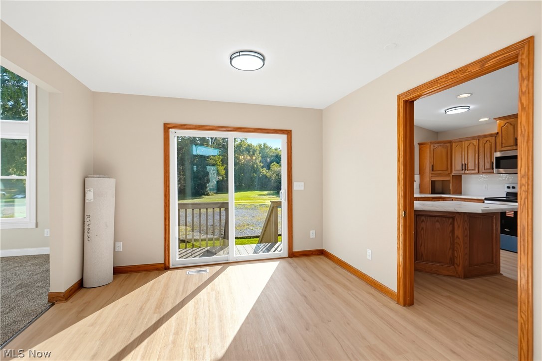 11316 Cleveland Avenue NW Uniontown OH 44685