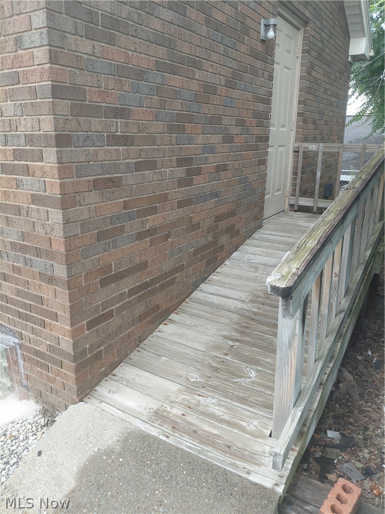 211 N Main Street Hubbard OH 44425