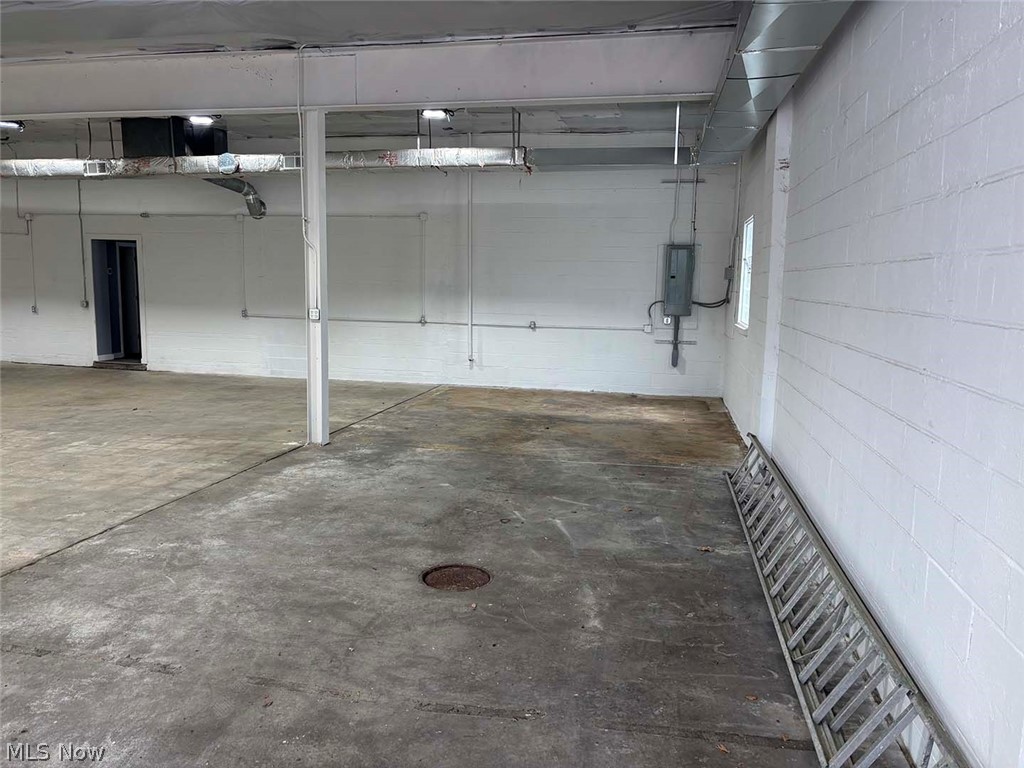 19200 Miles Road Warrensville Heights OH 44128