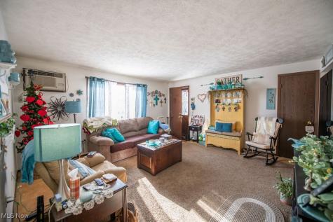 2045 Glamorgan Street Alliance OH 44601