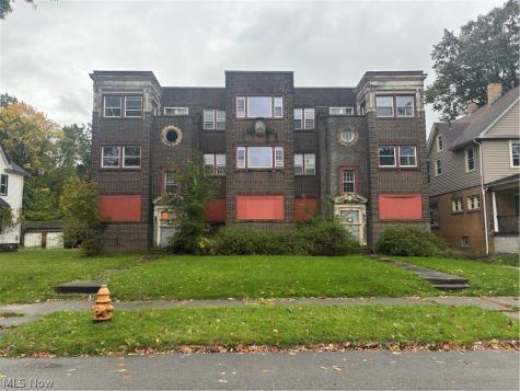 273 N Heights Avenue Youngstown OH 44504