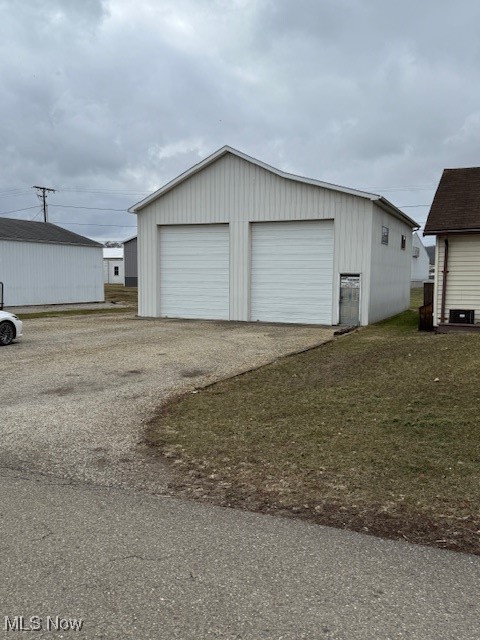 Dewey Avenue Newcomerstown OH 43832