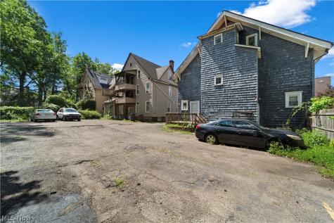 51 Cotter Avenue Akron OH 44305
