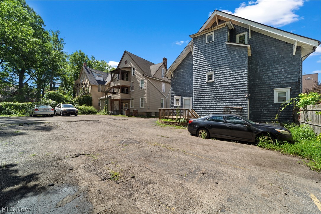 51 Cotter Avenue Akron OH 44305