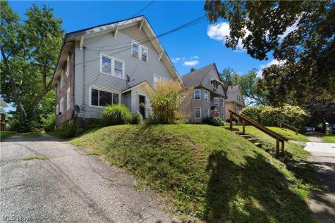 51 Cotter Avenue Akron OH 44305