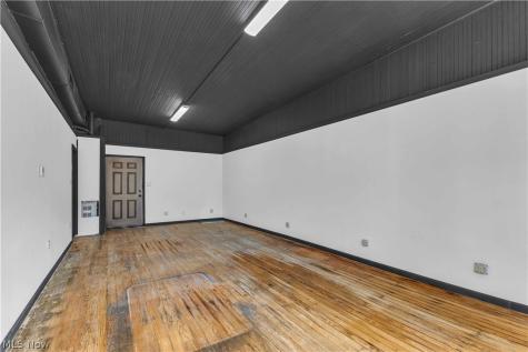 913 Lake Avenue Elyria OH 44035