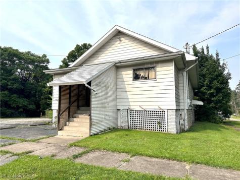 404 Fulton Street Niles OH 44446