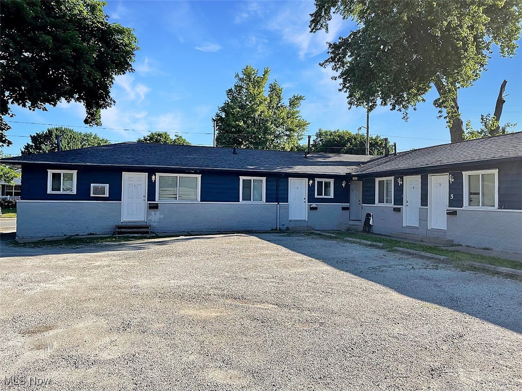 1330 W Waterloo Road Akron OH 44314