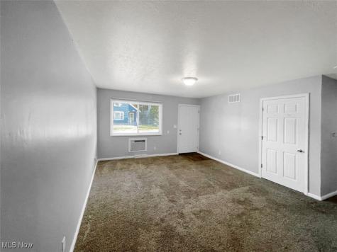 1330 W Waterloo Road Akron OH 44314