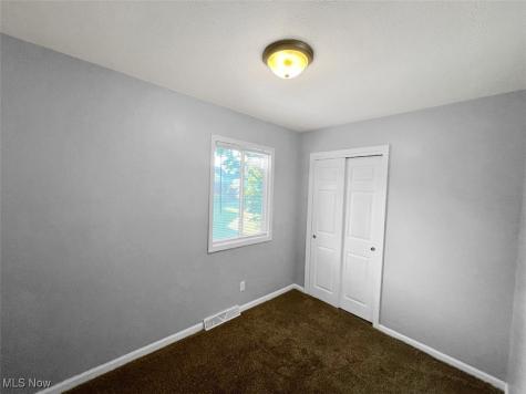 1330 W Waterloo Road Akron OH 44314