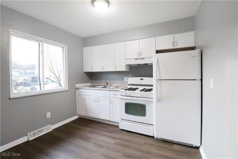 1330 W Waterloo Road Akron OH 44314