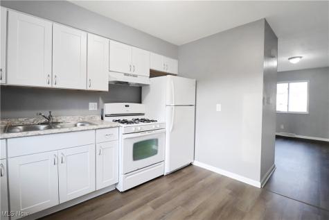 1330 W Waterloo Road Akron OH 44314