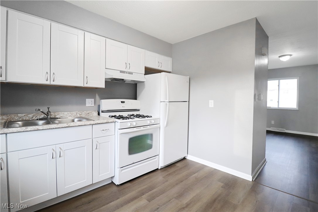 1330 W Waterloo Road Akron OH 44314