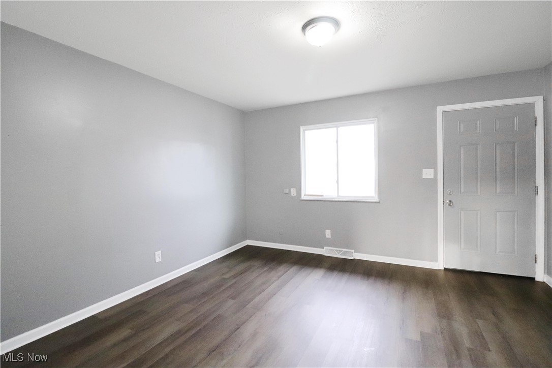 1330 W Waterloo Road Akron OH 44314