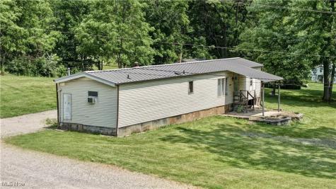 10035 Johnsford Road SW Navarre OH 44608