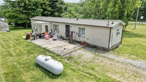 10035 Johnsford Road SW Navarre OH 44608