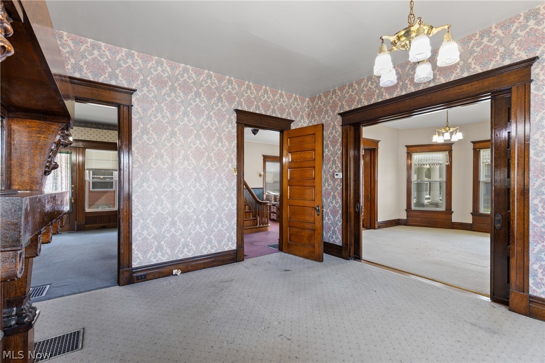 894 National Road Bridgeport OH 43912