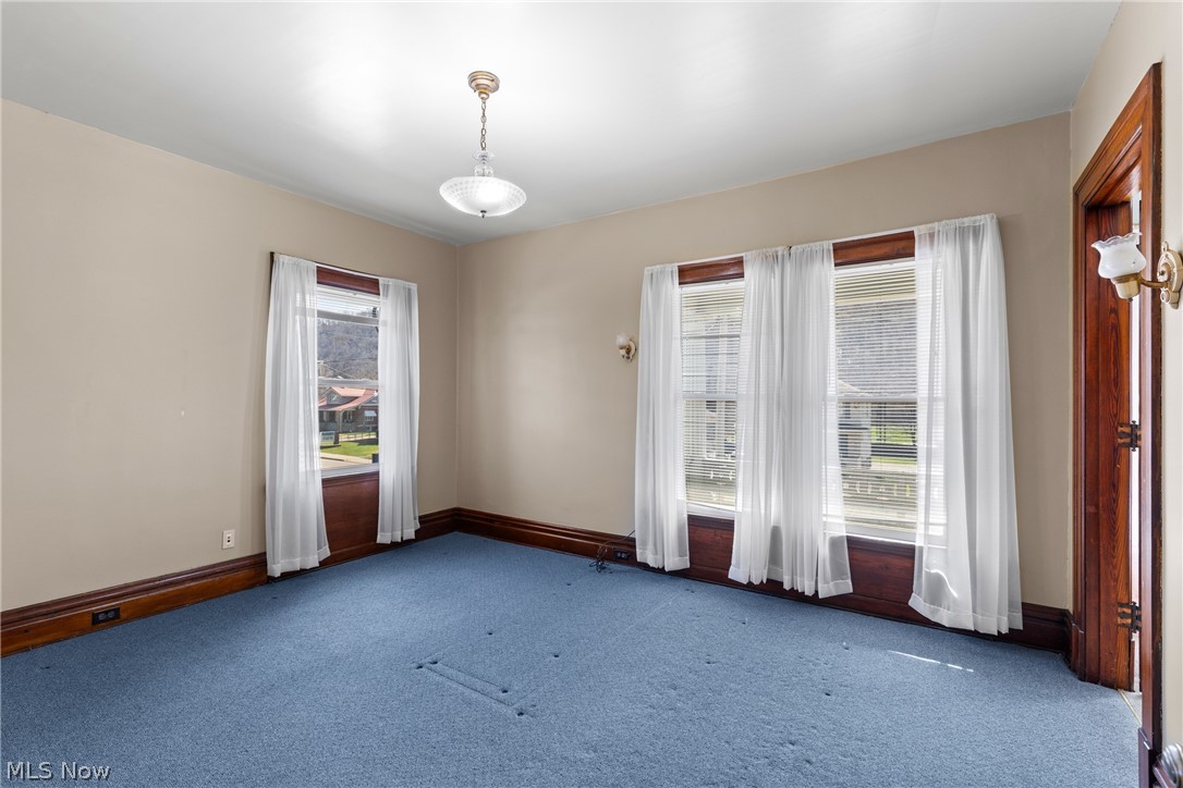 894 National Road Bridgeport OH 43912