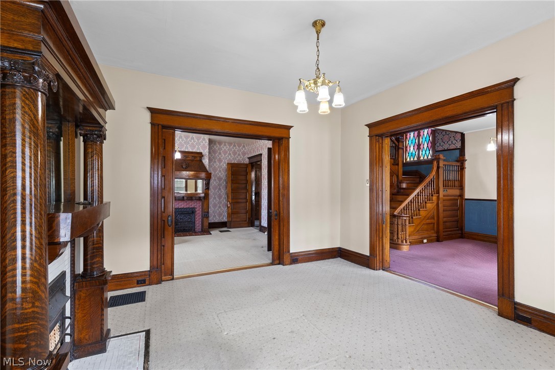 894 National Road Bridgeport OH 43912