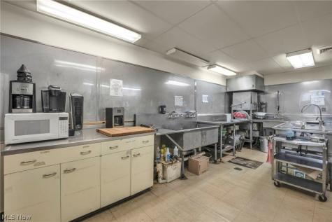15715 Libby Road Maple Heights OH 44137