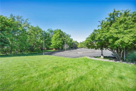 15715 Libby Road Maple Heights OH 44137