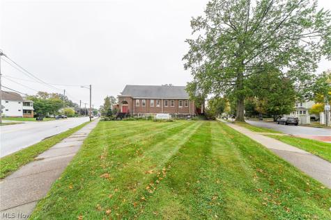 2150 Warren Road Lakewood OH 44107