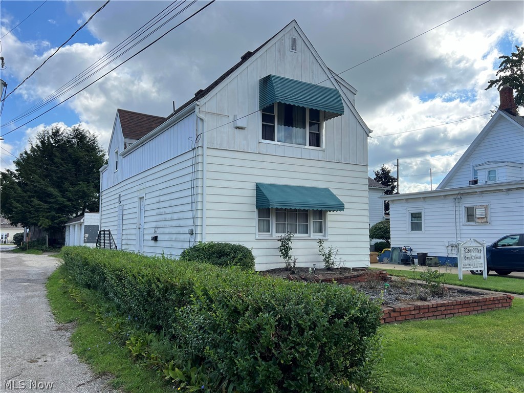 180 Washington Street Conneaut OH 44030