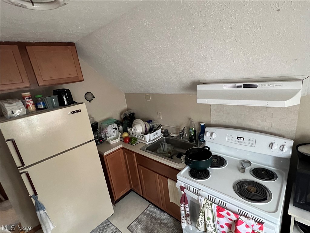 180 Washington Street Conneaut OH 44030